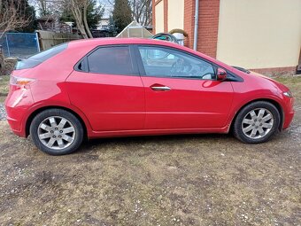 Honda civic 1.8 ivtec 103kw - 4
