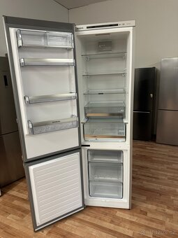 Lednice s mrazákem Siemens (113) - 4