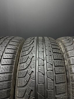 Sada pneu 235/55/17 PIRELLI - 4