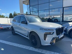 Bmw x7/x5 275/40r22 315/35r22 - 4