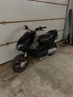 Yamaha aerox - 4