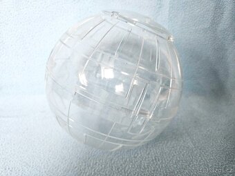 Plastová zorbing koule pro křečky + hoblinová podestýlka 60l - 4