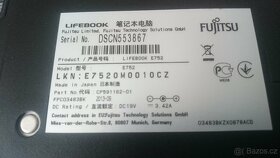 Fujitsu lifebook E752 - 4