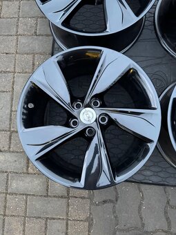 ORIGINÁL Alu OPEL INSIGNIA B R18, 5x115 - TOP STAV - 4