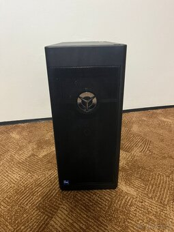 Lenovo Legion T7 - 4