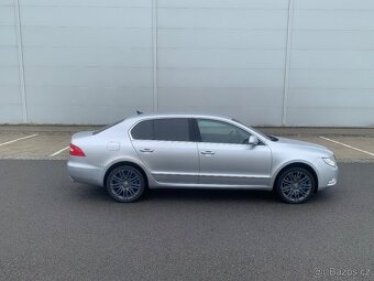 Škoda Superb - 4