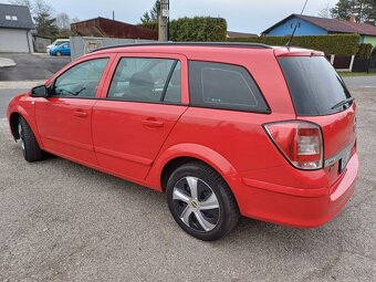 SLEVA Prodám opel astra H combi 1,3 cdti 66kW - 4