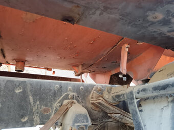 LIAZ KAROSA SA8-L110 KROPIČKA - - 4