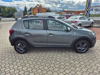 Dacia Sandero II Stepway/ ČR / BENZÍN / PRAV.SERVIS - 4