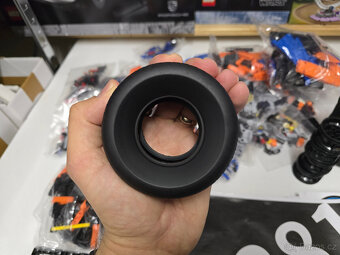 Stavebnice Technic Závodní auto McLaren F1 (náhrada) - 4