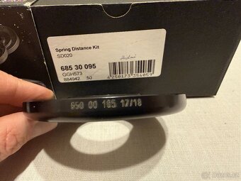 Zvyšující podložky Weitec na VW Sharan 7M +20mm - 4