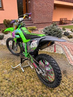 Kawasaki KX125 - 4