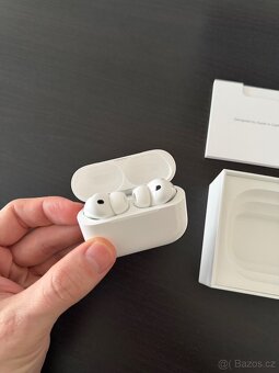 Airpods pro 3 - 4