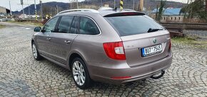 Škoda Superb Combi Eelegance 2,0Tdi CR 125kW 4x4 - 4