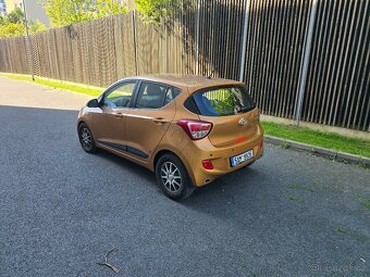 Prodám Hyundai i 10 v perfektním stavu - 4