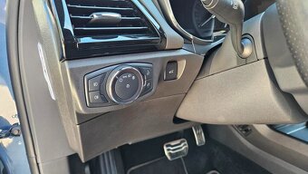 Ford Mondeo 2.0i HEV 137 kW ST-line AT - 4