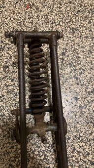 Odpružená vidlice na historické kolo nebo motokolo - 4