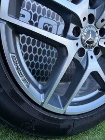 Mercedes BENZ GLC AMG R19 - ZÁNOVNÍ ZIMNÍ SADA - 4