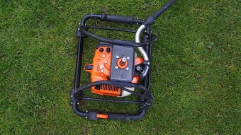 Zemní vrták Stihl BT121 - 4
