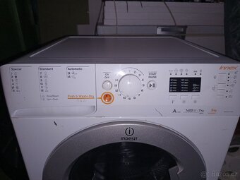 Pračka se sušičkou Indesit - 4
