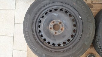 Sada disků Ford 16" 5x108 letní pneu 205/60 R16 4-6mm Monde - 4
