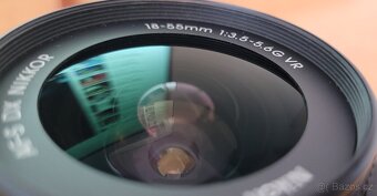 Nikon D5200, nabíječka, baterie, karta 32gb, brašna - 4