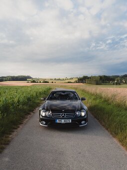 Mercedes SL500 Black - 4