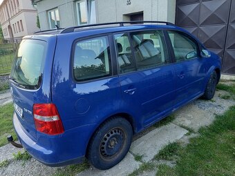 VW Touran 2.0TDi - 4