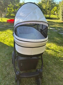 Kočárek + autosedačka s isofix základnou - 4