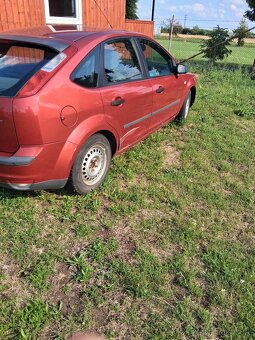 Ford focus 1.6 74kw - 4