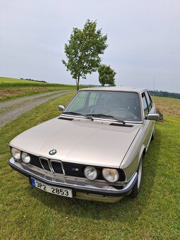 Bmw e28 525e - 4