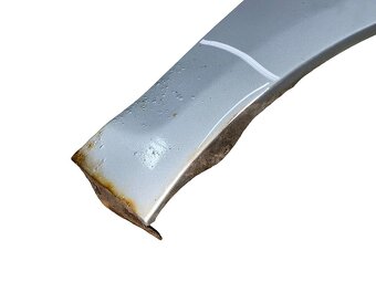Pravý blatník stříbrná metalíza LA7W VW Golf 5 kombi 2009 - 4