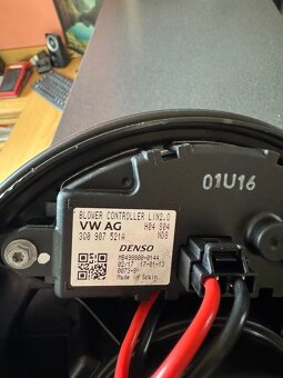 3Q1 819 021 D ventilátor topení škoda Superb 3 - 4