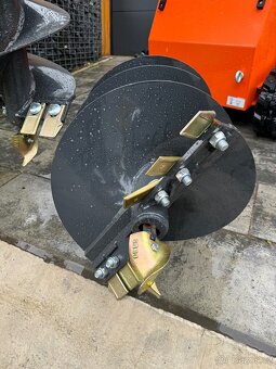 Hydraulický půdní vrták Arteer USA, pro mininakladač - 4