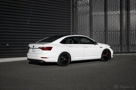 Volkswagen Jetta GLI AUTOBAHN 2.0 TSI - 4