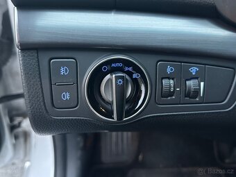 Hyundai i40 2017, 1,6 CRDi, 109tis.TOP stav.1.maj.Čr - 4