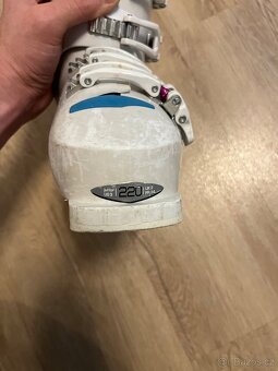 Dětské lyžáky 220-225 (bota 267 mm) - 4