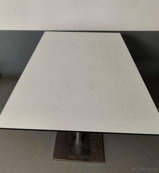 Jídelní stoly 3 kusy - 4