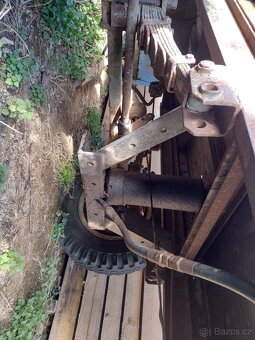 Sklápěcí kára za traktor - 4