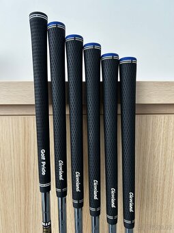 Golfový set želez 5-PW CLEVELAND cbx RH/regular - 4