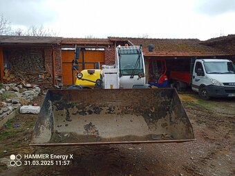 Prodám teleskopický manipulátor JLG 35 13 PS - 4