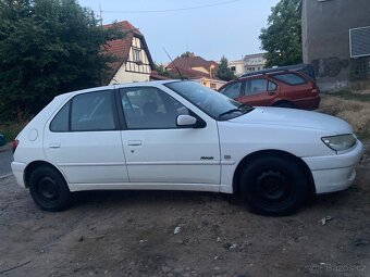 Peugeot 1.9 D 51 KW Rok 2001 el.okna, centrál… - 4