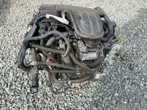 Toyota Yaris II motor 1.0, 51kw. 1KR - 4