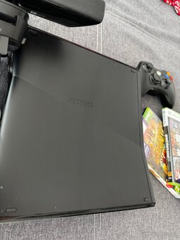 XBOX 360 - 4