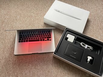 💻 MacBook Air 2015 | Spolehlivý společník pro každý den - 4