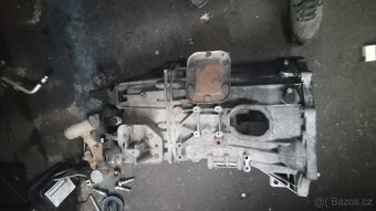Iveco Daily 2.3jtd převodovka a motor - 4