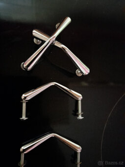 Úchyty na skříňky.. - 4