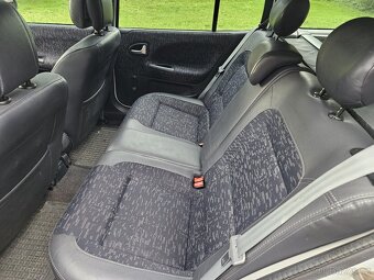 Renault Megane combi 1,8 16V I. Maj. ČR serviska - 4