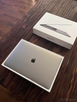 MacBook Pro 2019 15” nadstandardní konfigurace - 4