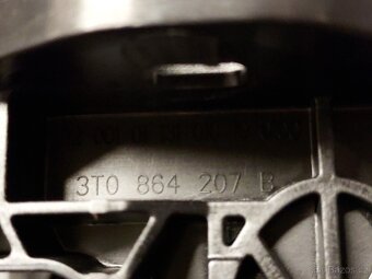 loketní opěrka 3T0 864 207B - 4